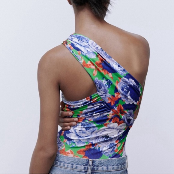 ZARA ONE SLEEVE FLORAL ASYMMETRIC BODYSUIT NWOT SMALL - Picture 3 of 7
